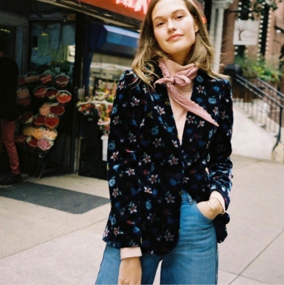 NWOT ANTHROPOLOGIE ett:twa Blooming Blazer Floral Velvet Size 12 - Picture 2 of 14